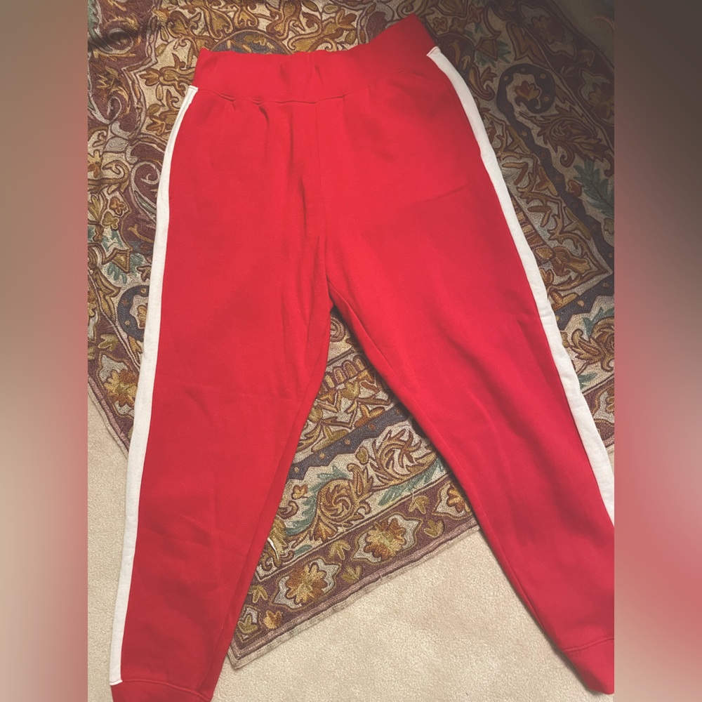 Forever 21 sweatpants/joggers.
